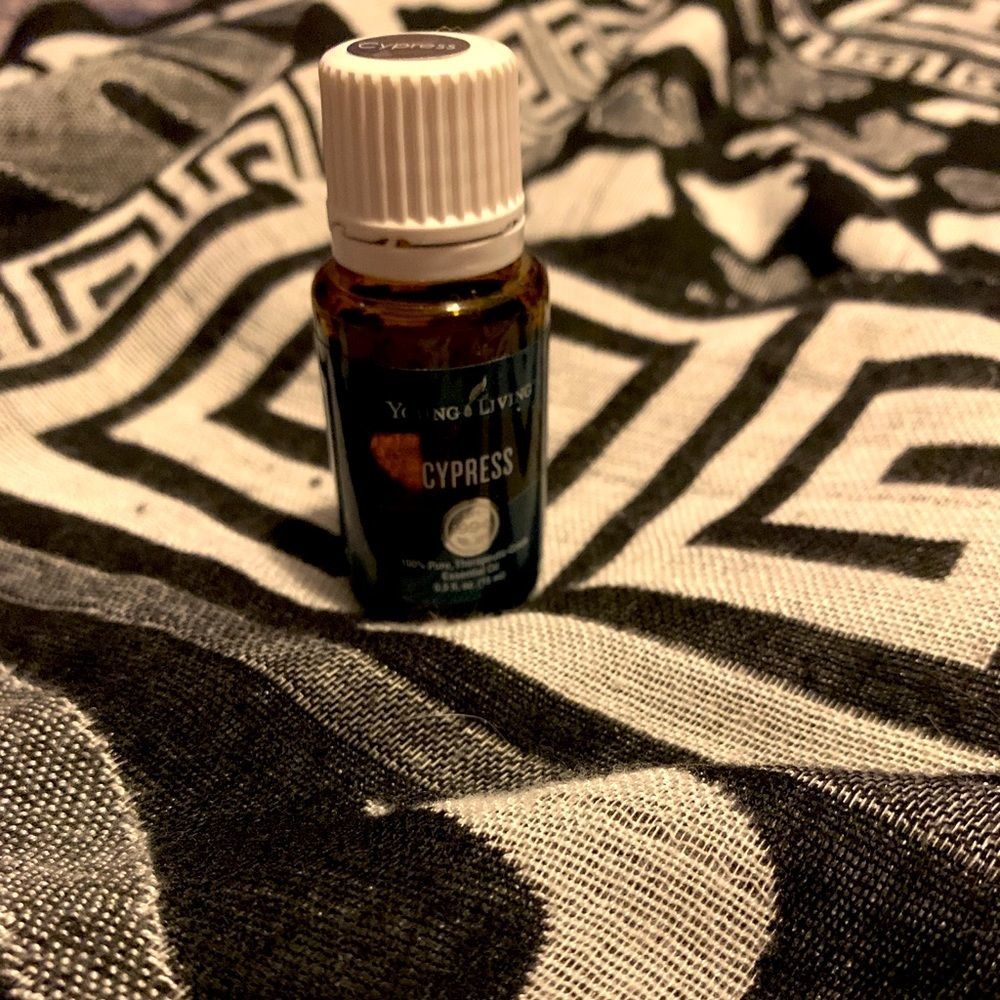 🌿Young Living🌿 Cypress Essential Oil 15mL